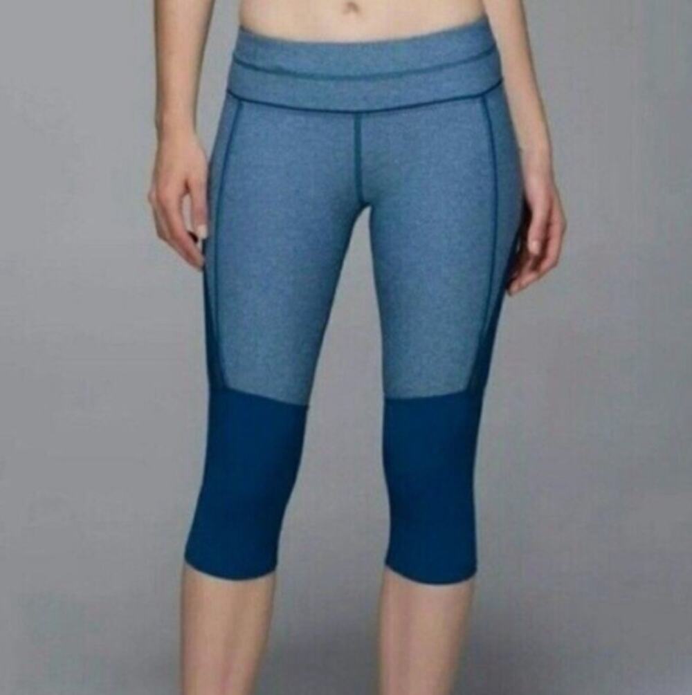 LULULEMON ~ Poseidon Blue Mesh Training Tough Crop Leggings Size 8